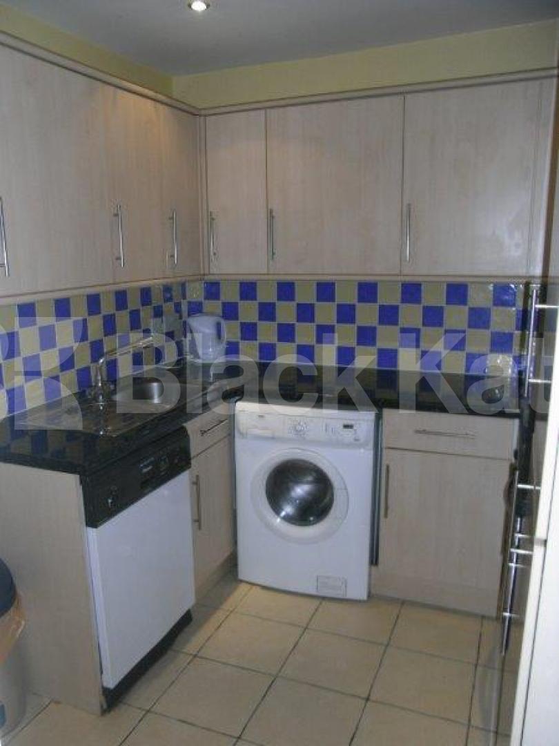 			NEW INSTRUCTION, 4 Bedroom, 1 bath, 1 reception Terraced House			 Dowdeswell Close, Roehampton